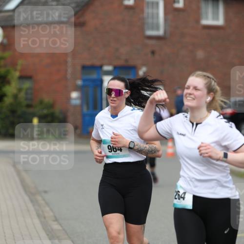 10.05.2026 - 8. Wedeler Halbmarathon Andreas Tolksdorf http://msf.ph/oto/9703268 10.05.2026 10:29:49 Laufen 964, 264 meine-sportfotos.de