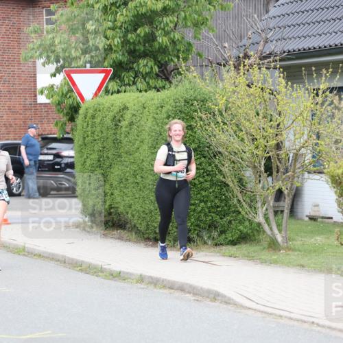 10.05.2026 - 8. Wedeler Halbmarathon Andreas Tolksdorf http://msf.ph/oto/9703311 10.05.2026 10:30:14 Laufen  meine-sportfotos.de