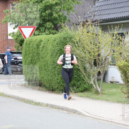 10.05.2026 - 8. Wedeler Halbmarathon Andreas Tolksdorf http://msf.ph/oto/9703323 10.05.2026 10:30:14 Laufen 045 meine-sportfotos.de