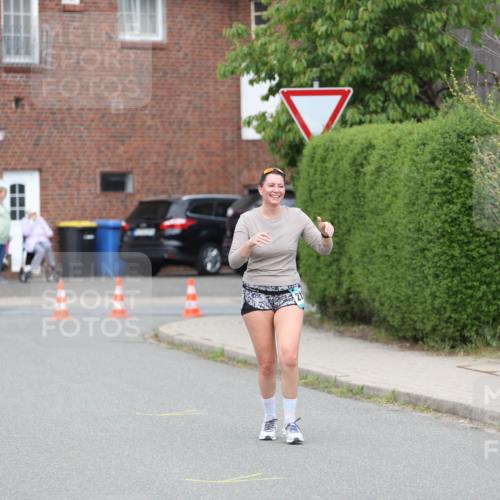 10.05.2026 - 8. Wedeler Halbmarathon Andreas Tolksdorf http://msf.ph/oto/9703340 10.05.2026 10:30:17 Laufen  meine-sportfotos.de