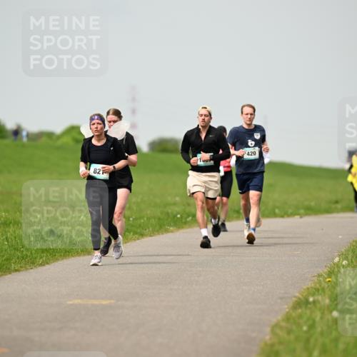 10.05.2026 - 8. Wedeler Halbmarathon Dr. Thomas Lammeyer http://msf.ph/oto/9703369 10.05.2026 11:50:07 Laufen 420 meine-sportfotos.de
