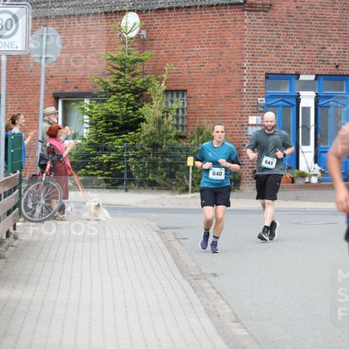 10.05.2026 - 8. Wedeler Halbmarathon Andreas Tolksdorf http://msf.ph/oto/9703379 10.05.2026 10:30:30 Laufen 30, 640, 641, 119 meine-sportfotos.de