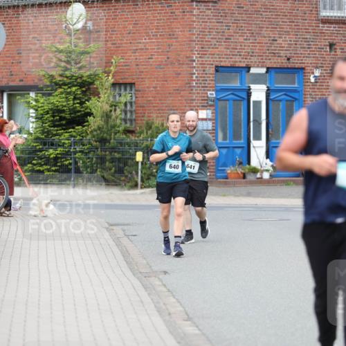 10.05.2026 - 8. Wedeler Halbmarathon Andreas Tolksdorf http://msf.ph/oto/9703391 10.05.2026 10:30:30 Laufen 640, 641, 115, 192 meine-sportfotos.de