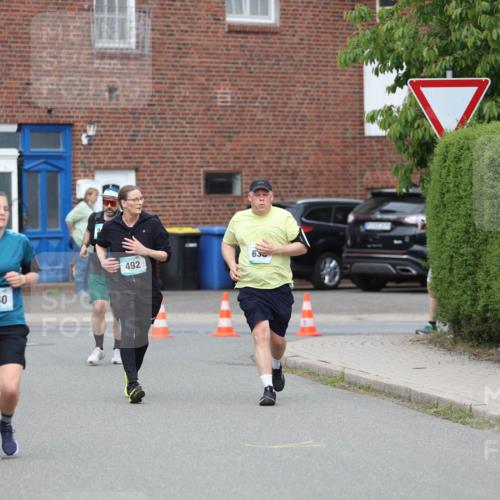10.05.2026 - 8. Wedeler Halbmarathon Andreas Tolksdorf http://msf.ph/oto/9703394 10.05.2026 10:30:33 Laufen 641, 640, 492 meine-sportfotos.de