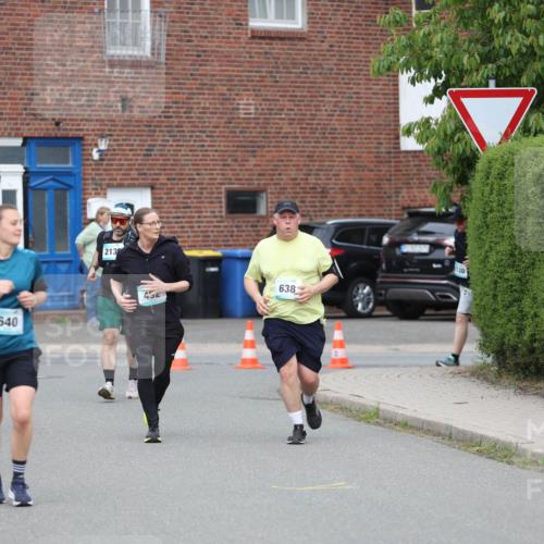 10.05.2026 - 8. Wedeler Halbmarathon Andreas Tolksdorf http://msf.ph/oto/9703396 10.05.2026 10:30:33 Laufen 641, 640, 213, 452, 638, 130 meine-sportfotos.de