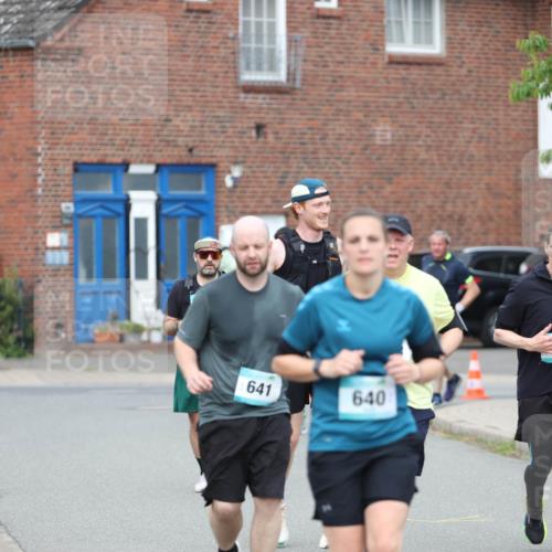 10.05.2026 - 8. Wedeler Halbmarathon Andreas Tolksdorf http://msf.ph/oto/9703444 10.05.2026 10:30:36 Laufen 641, 640, 2 meine-sportfotos.de