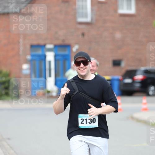 10.05.2026 - 8. Wedeler Halbmarathon Andreas Tolksdorf http://msf.ph/oto/9703482 10.05.2026 10:30:45 Laufen 2130 meine-sportfotos.de