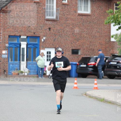 10.05.2026 - 8. Wedeler Halbmarathon Andreas Tolksdorf http://msf.ph/oto/9703544 10.05.2026 10:31:00 Laufen 528 meine-sportfotos.de