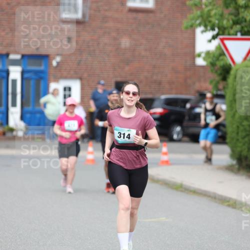 10.05.2026 - 8. Wedeler Halbmarathon Andreas Tolksdorf http://msf.ph/oto/9703601 10.05.2026 10:31:28 Laufen 314 meine-sportfotos.de