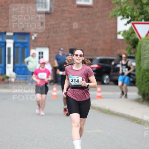 10.05.2026 - 8. Wedeler Halbmarathon Andreas Tolksdorf http://msf.ph/oto/9703603 10.05.2026 10:31:28 Laufen 314 meine-sportfotos.de