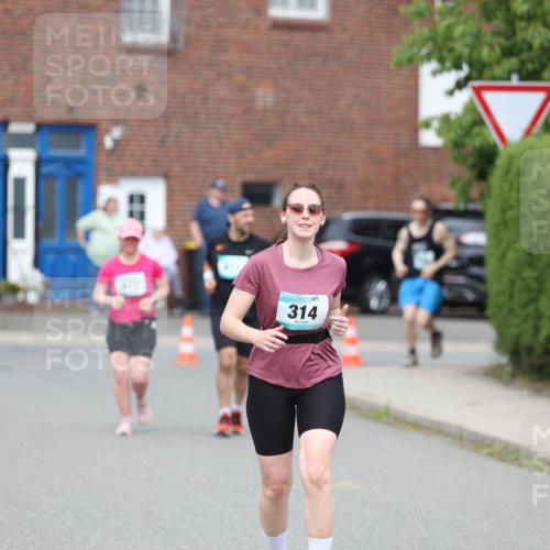 10.05.2026 - 8. Wedeler Halbmarathon Andreas Tolksdorf http://msf.ph/oto/9703609 10.05.2026 10:31:29 Laufen 314 meine-sportfotos.de