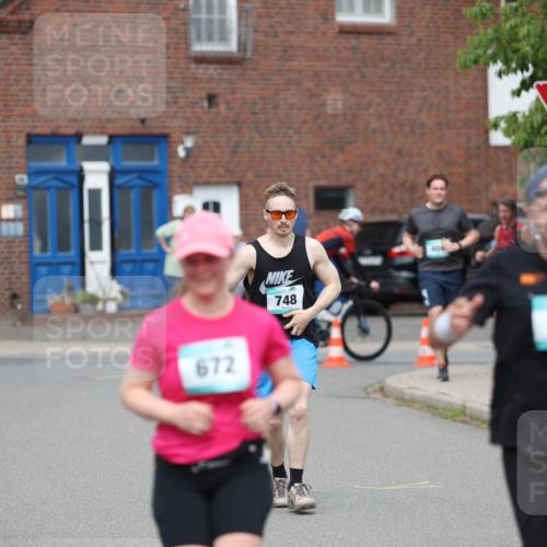 10.05.2026 - 8. Wedeler Halbmarathon Andreas Tolksdorf http://msf.ph/oto/9703644 10.05.2026 10:31:35 Laufen 672, 748, 404, 671 meine-sportfotos.de