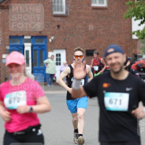 10.05.2026 - 8. Wedeler Halbmarathon Andreas Tolksdorf http://msf.ph/oto/9703672 10.05.2026 10:31:36 Laufen 672, 8, 671 meine-sportfotos.de