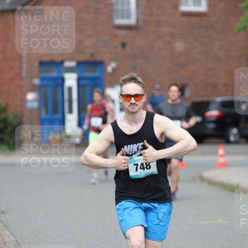10.05.2026 - 8. Wedeler Halbmarathon Andreas Tolksdorf http://msf.ph/oto/9703675 10.05.2026 10:31:38 Laufen 748 meine-sportfotos.de