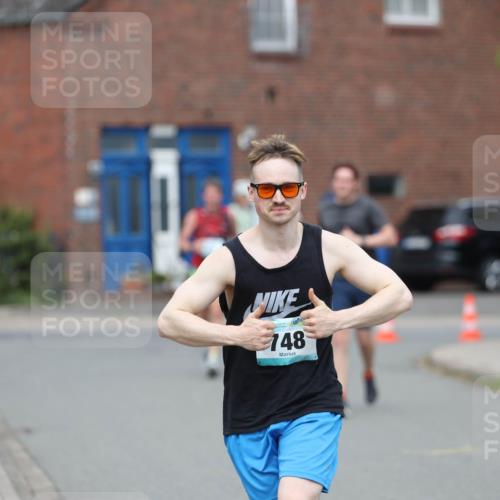 10.05.2026 - 8. Wedeler Halbmarathon Andreas Tolksdorf http://msf.ph/oto/9703683 10.05.2026 10:31:38 Laufen 748 meine-sportfotos.de