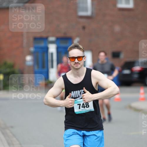 10.05.2026 - 8. Wedeler Halbmarathon Andreas Tolksdorf http://msf.ph/oto/9703686 10.05.2026 10:31:38 Laufen 748 meine-sportfotos.de