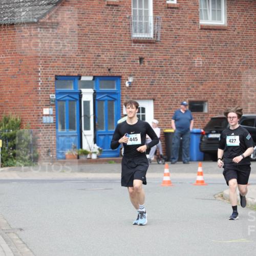 10.05.2026 - 8. Wedeler Halbmarathon Andreas Tolksdorf http://msf.ph/oto/9703874 10.05.2026 10:32:12 Laufen 445, 427 meine-sportfotos.de