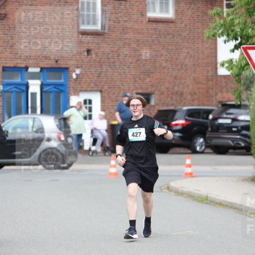10.05.2026 - 8. Wedeler Halbmarathon Andreas Tolksdorf http://msf.ph/oto/9703905 10.05.2026 10:32:15 Laufen 445, 427 meine-sportfotos.de