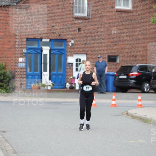 10.05.2026 - 8. Wedeler Halbmarathon Andreas Tolksdorf http://msf.ph/oto/9703918 10.05.2026 10:32:29 Laufen 17831, 70 meine-sportfotos.de