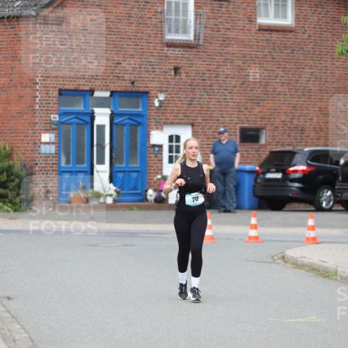 10.05.2026 - 8. Wedeler Halbmarathon Andreas Tolksdorf http://msf.ph/oto/9703932 10.05.2026 10:32:29 Laufen 70 meine-sportfotos.de