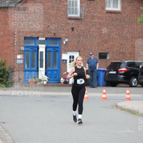 10.05.2026 - 8. Wedeler Halbmarathon Andreas Tolksdorf http://msf.ph/oto/9703934 10.05.2026 10:32:29 Laufen 70 meine-sportfotos.de