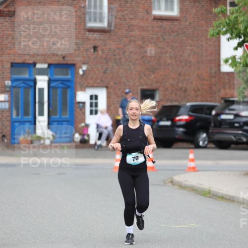 10.05.2026 - 8. Wedeler Halbmarathon Andreas Tolksdorf http://msf.ph/oto/9703941 10.05.2026 10:32:31 Laufen 70 meine-sportfotos.de
