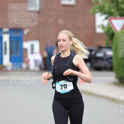 10.05.2026 - 8. Wedeler Halbmarathon Andreas Tolksdorf http://msf.ph/oto/9703969 10.05.2026 10:32:35 Laufen 70 meine-sportfotos.de