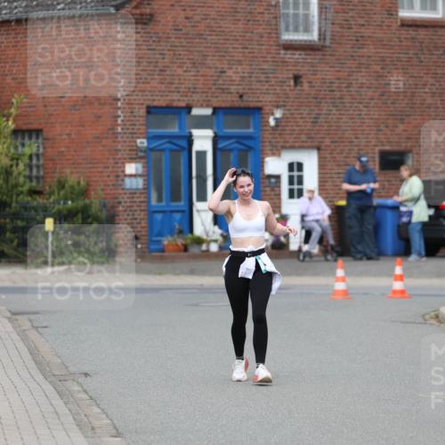 10.05.2026 - 8. Wedeler Halbmarathon Andreas Tolksdorf http://msf.ph/oto/9703974 10.05.2026 10:33:18 Laufen  meine-sportfotos.de