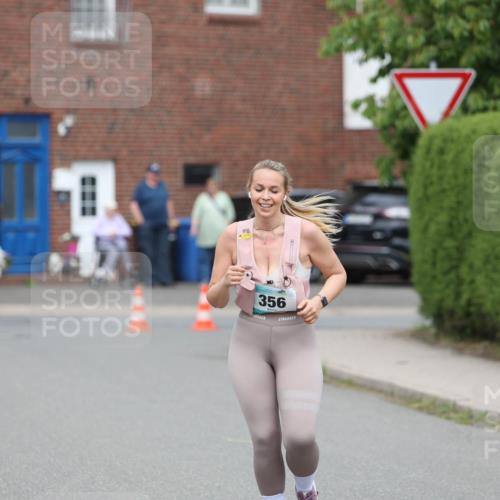 10.05.2026 - 8. Wedeler Halbmarathon Andreas Tolksdorf http://msf.ph/oto/9704052 10.05.2026 10:33:48 Laufen 1, 356 meine-sportfotos.de