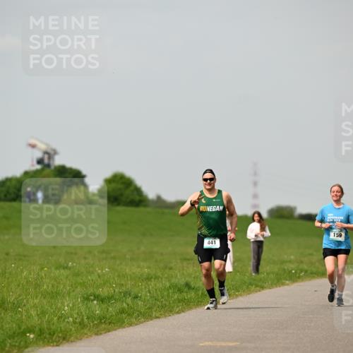 10.05.2026 - 8. Wedeler Halbmarathon Dr. Thomas Lammeyer http://msf.ph/oto/9704122 10.05.2026 11:51:13 Laufen 2018, 441, 159 meine-sportfotos.de