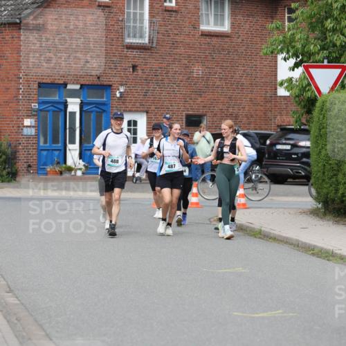 10.05.2026 - 8. Wedeler Halbmarathon Andreas Tolksdorf http://msf.ph/oto/9704148 10.05.2026 10:34:21 Laufen 488, 16, 487, 14 meine-sportfotos.de