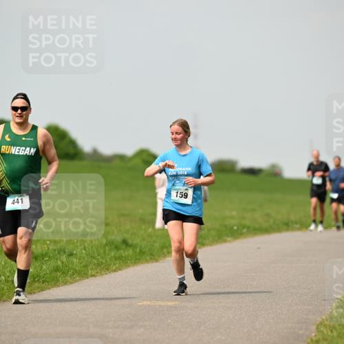 10.05.2026 - 8. Wedeler Halbmarathon Dr. Thomas Lammeyer http://msf.ph/oto/9704151 10.05.2026 11:51:16 Laufen 441, 2018, 159 meine-sportfotos.de