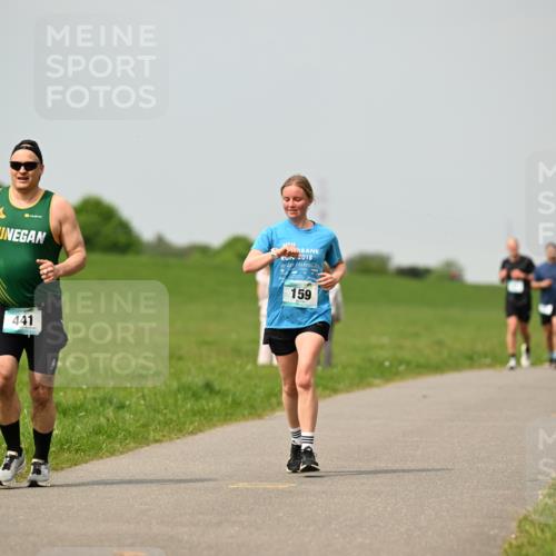 10.05.2026 - 8. Wedeler Halbmarathon Dr. Thomas Lammeyer http://msf.ph/oto/9704153 10.05.2026 11:51:16 Laufen 441, 2018, 159 meine-sportfotos.de