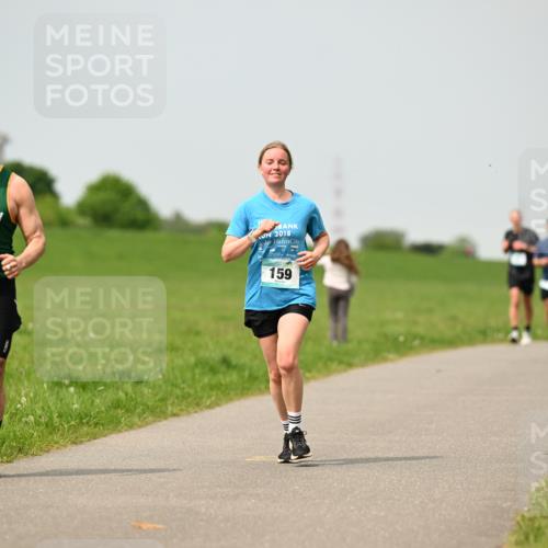 10.05.2026 - 8. Wedeler Halbmarathon Dr. Thomas Lammeyer http://msf.ph/oto/9704158 10.05.2026 11:51:17 Laufen 2018, 441, 159 meine-sportfotos.de