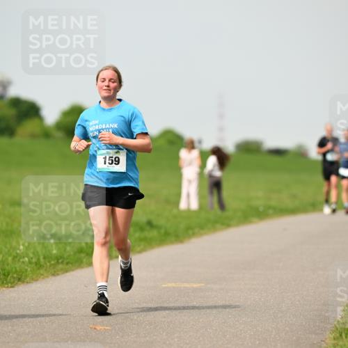 10.05.2026 - 8. Wedeler Halbmarathon Dr. Thomas Lammeyer http://msf.ph/oto/9704178 10.05.2026 11:51:18 Laufen 2018, 159 meine-sportfotos.de