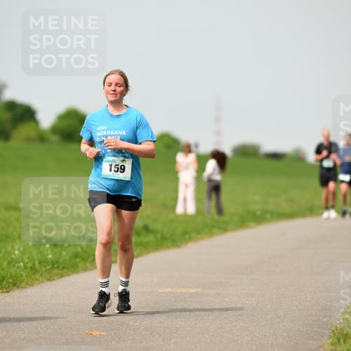 10.05.2026 - 8. Wedeler Halbmarathon Dr. Thomas Lammeyer http://msf.ph/oto/9704180 10.05.2026 11:51:18 Laufen 159 meine-sportfotos.de