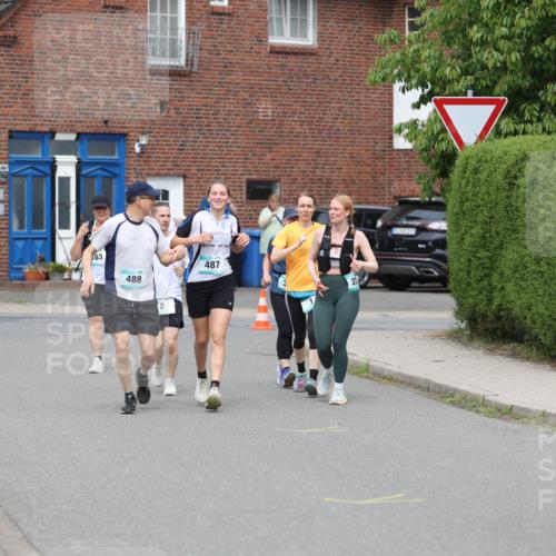 10.05.2026 - 8. Wedeler Halbmarathon Andreas Tolksdorf http://msf.ph/oto/9704181 10.05.2026 10:34:23 Laufen 63, 488, 487, 31 meine-sportfotos.de