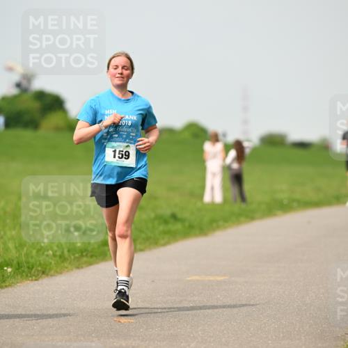 10.05.2026 - 8. Wedeler Halbmarathon Dr. Thomas Lammeyer http://msf.ph/oto/9704184 10.05.2026 11:51:18 Laufen 2018, 159 meine-sportfotos.de
