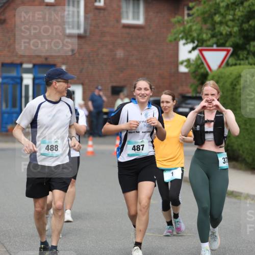 10.05.2026 - 8. Wedeler Halbmarathon Andreas Tolksdorf http://msf.ph/oto/9704214 10.05.2026 10:34:28 Laufen 488, 487, 37, 304 meine-sportfotos.de
