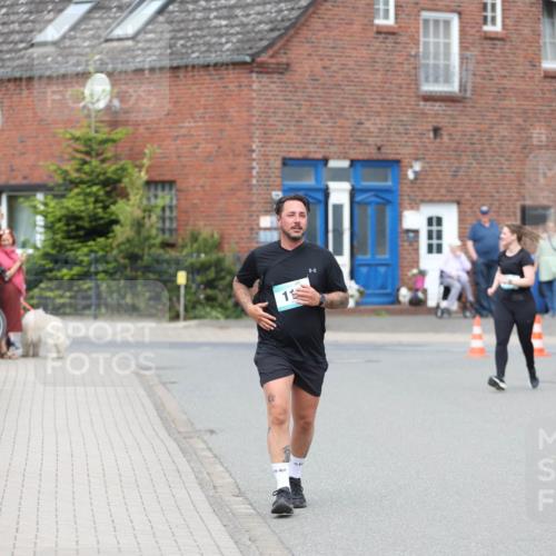10.05.2026 - 8. Wedeler Halbmarathon Andreas Tolksdorf http://msf.ph/oto/9704241 10.05.2026 10:34:52 Laufen 1 meine-sportfotos.de