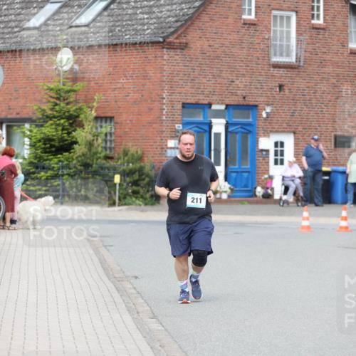 10.05.2026 - 8. Wedeler Halbmarathon Andreas Tolksdorf http://msf.ph/oto/9704277 10.05.2026 10:35:10 Laufen 211 meine-sportfotos.de