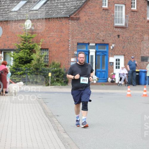 10.05.2026 - 8. Wedeler Halbmarathon Andreas Tolksdorf http://msf.ph/oto/9704281 10.05.2026 10:35:10 Laufen 211 meine-sportfotos.de