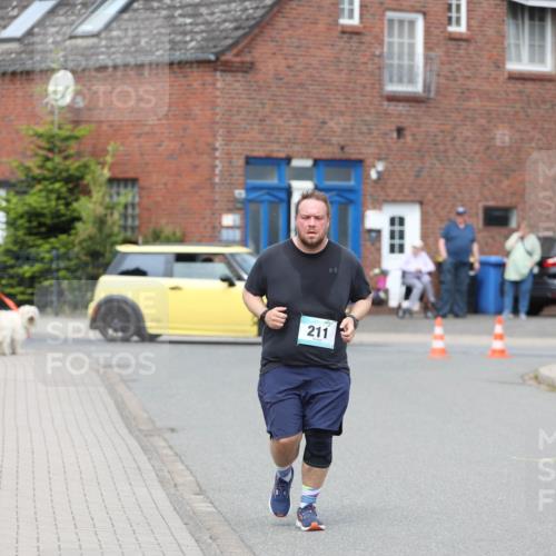 10.05.2026 - 8. Wedeler Halbmarathon Andreas Tolksdorf http://msf.ph/oto/9704292 10.05.2026 10:35:11 Laufen 211 meine-sportfotos.de