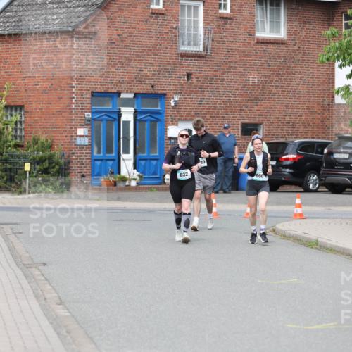 10.05.2026 - 8. Wedeler Halbmarathon Andreas Tolksdorf http://msf.ph/oto/9704303 10.05.2026 10:35:21 Laufen  meine-sportfotos.de