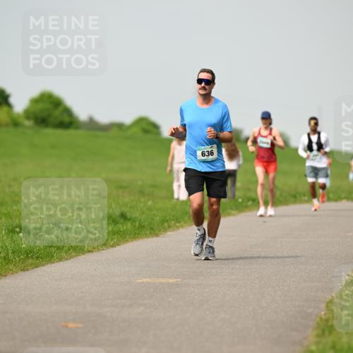 10.05.2026 - 8. Wedeler Halbmarathon Dr. Thomas Lammeyer http://msf.ph/oto/9704460 10.05.2026 11:51:52 Laufen 636 meine-sportfotos.de