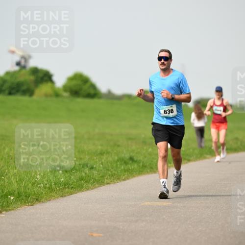 10.05.2026 - 8. Wedeler Halbmarathon Dr. Thomas Lammeyer http://msf.ph/oto/9704477 10.05.2026 11:51:53 Laufen 636 meine-sportfotos.de
