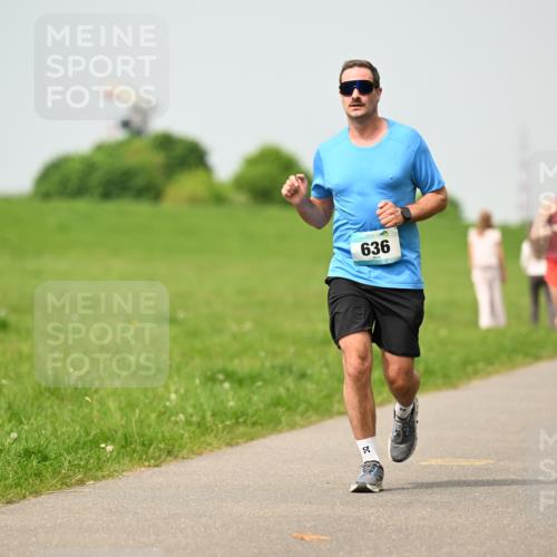 10.05.2026 - 8. Wedeler Halbmarathon Dr. Thomas Lammeyer http://msf.ph/oto/9704501 10.05.2026 11:51:55 Laufen 636 meine-sportfotos.de