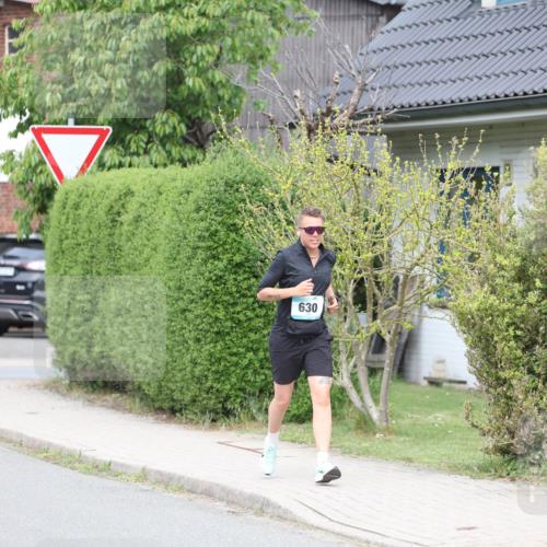10.05.2026 - 8. Wedeler Halbmarathon Andreas Tolksdorf http://msf.ph/oto/9704536 10.05.2026 10:37:54 Laufen 630 meine-sportfotos.de