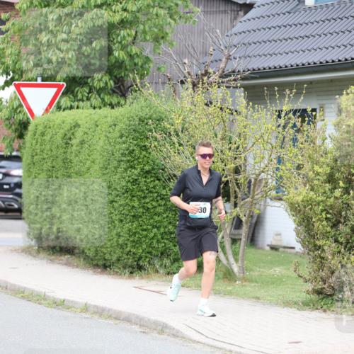 10.05.2026 - 8. Wedeler Halbmarathon Andreas Tolksdorf http://msf.ph/oto/9704540 10.05.2026 10:37:54 Laufen 30 meine-sportfotos.de