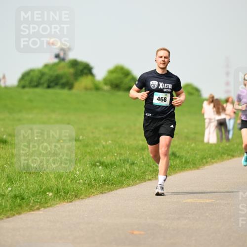 10.05.2026 - 8. Wedeler Halbmarathon Dr. Thomas Lammeyer http://msf.ph/oto/9704692 10.05.2026 11:52:30 Laufen 057, 468, 643 meine-sportfotos.de